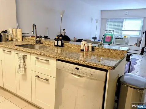 333 Grand Avenue Palisades Park NJ 07650