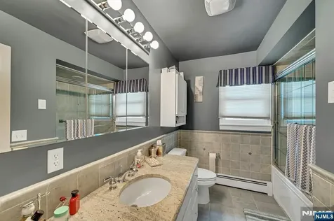 379 W Shore Drive Wyckoff NJ 07481