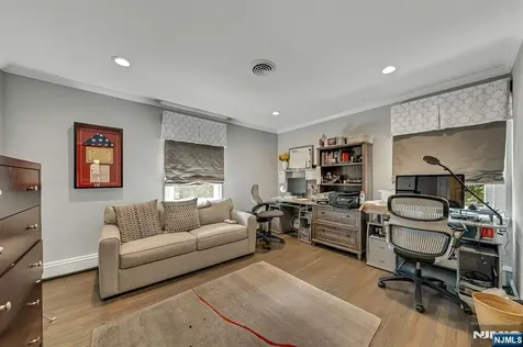 379 W Shore Drive Wyckoff NJ 07481