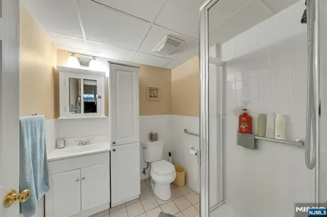 379 W Shore Drive Wyckoff NJ 07481