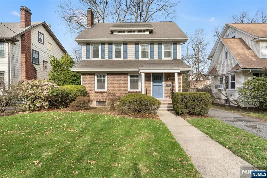 1342 Pennington Road Teaneck NJ 07666
