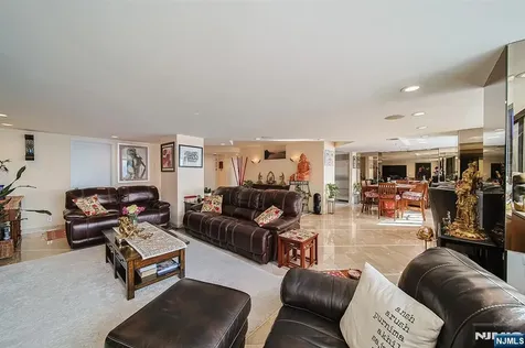 200 Old Palisade Road Fort Lee NJ 07024