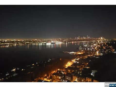 200 Old Palisade Road Fort Lee NJ 07024
