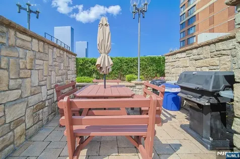 200 Old Palisade Road Fort Lee NJ 07024