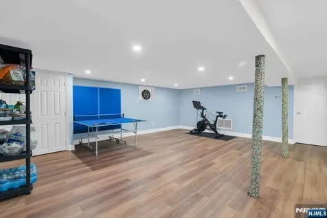 145 Harrison Street Nutley NJ 07110