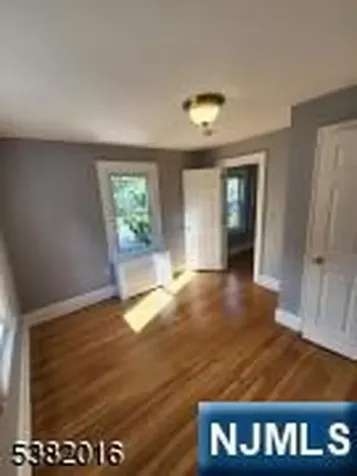 10 Westcott Street Bloomfield NJ 07003