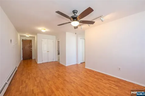 787 Summit Avenue Jersey City NJ 07307