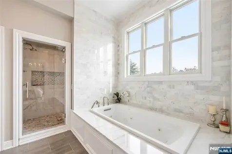 534 Brandon Place Cliffside Park NJ 07010