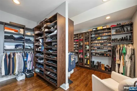 534 Brandon Place Cliffside Park NJ 07010
