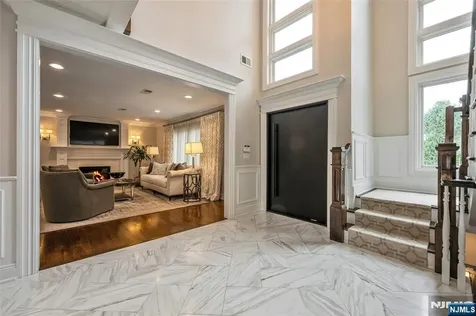 534 Brandon Place Cliffside Park NJ 07010