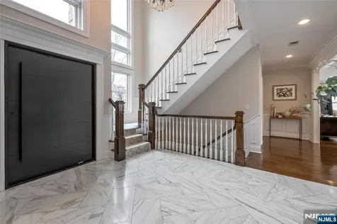 534 Brandon Place Cliffside Park NJ 07010