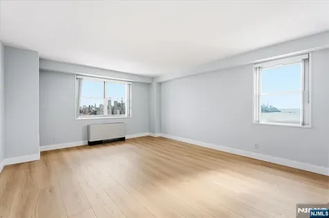 6600 Boulevard East West New York NJ 07093