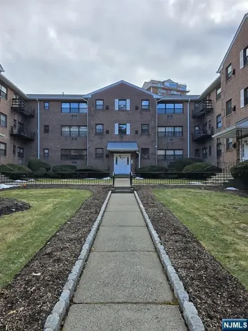 218 Prospect Avenue Hackensack NJ 07601