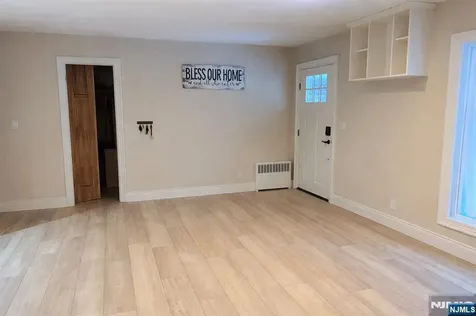 120 Louis Street Hackensack NJ 07601