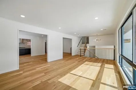 156 Park Road Par-troy Hills Twp. NJ 07054
