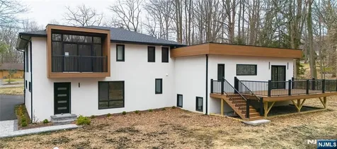 156 Park Road Par-troy Hills Twp. NJ 07054