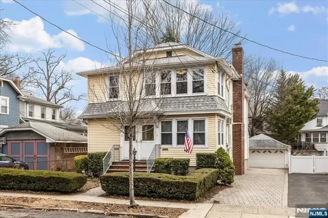 7 Delafield Avenue Rutherford NJ 07070