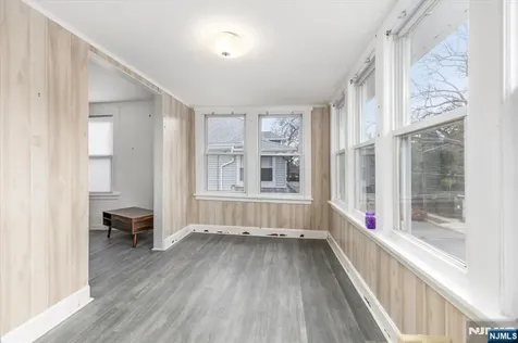 7 Delafield Avenue Rutherford NJ 07070