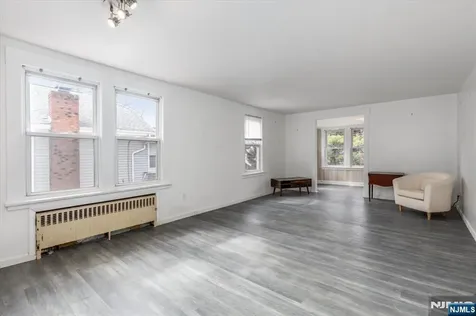 7 Delafield Avenue Rutherford NJ 07070