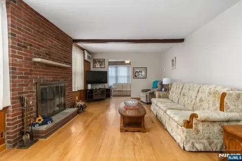 7 Delafield Avenue Rutherford NJ 07070