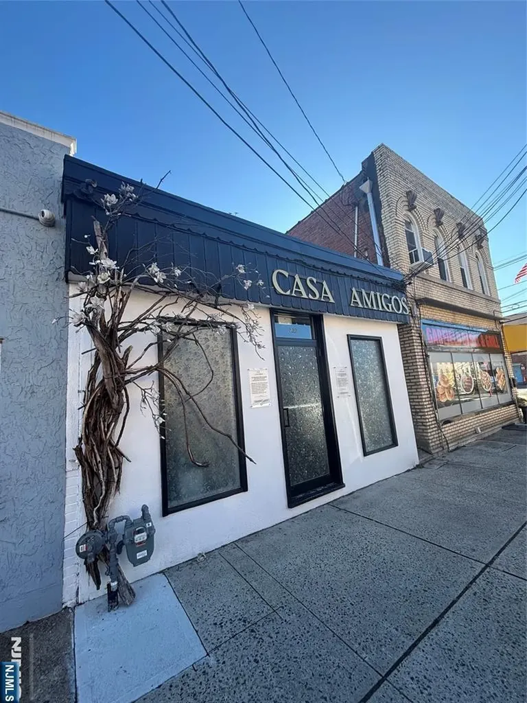 222 Macarthur Avenue Garfield NJ 07026