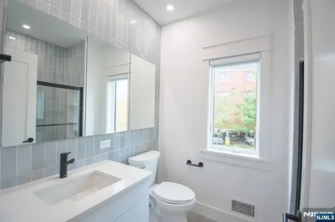 28 Prospect Street Palisades Park NJ 07650