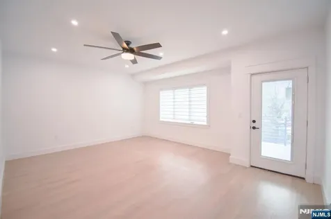 28 Prospect Street Palisades Park NJ 07650