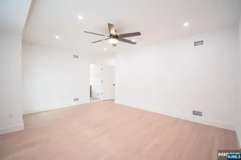 28 Prospect Street Palisades Park NJ 07650