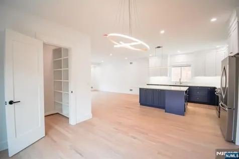 28 Prospect Street Palisades Park NJ 07650