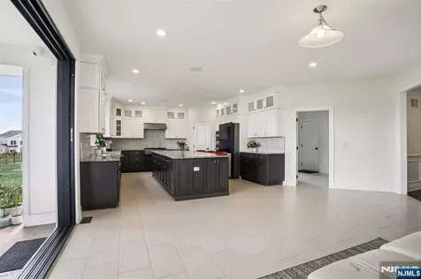 281 Crescent Avenue Mahwah NJ 07430