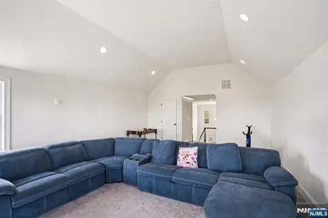281 Crescent Avenue Mahwah NJ 07430