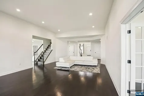 281 Crescent Avenue Mahwah NJ 07430