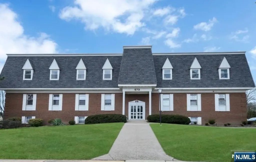 573 Valley Road Wayne NJ 07470