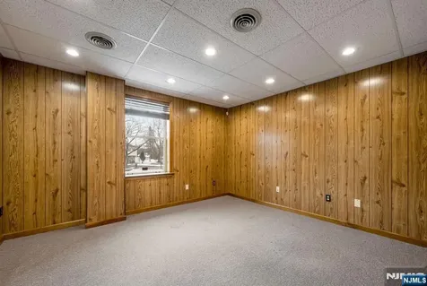 573 Valley Road Wayne NJ 07470
