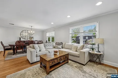 88 Stelling Avenue Maywood NJ 07607