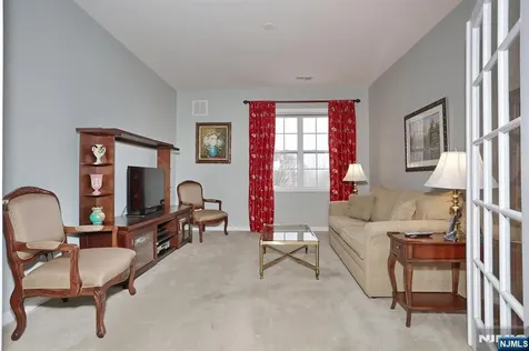 8212 Warrens Way Wanaque NJ 07465