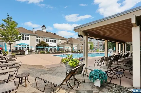 8212 Warrens Way Wanaque NJ 07465