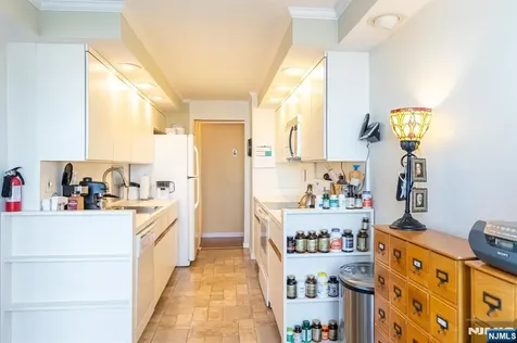 200 Winston Drive Cliffside Park NJ 07010
