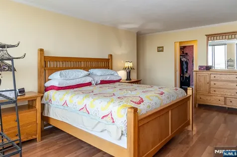 200 Winston Drive Cliffside Park NJ 07010