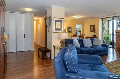 200 Winston Drive Cliffside Park NJ 07010