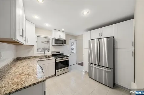 44 Knickerbocker Road Cresskill NJ 07626