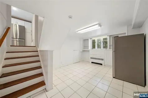 44 Knickerbocker Road Cresskill NJ 07626