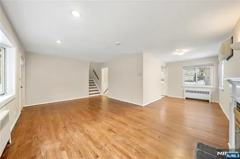 44 Knickerbocker Road Cresskill NJ 07626