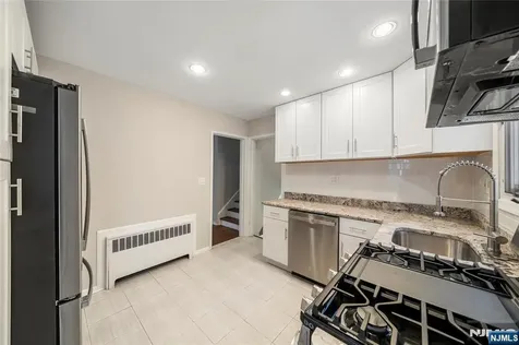 44 Knickerbocker Road Cresskill NJ 07626