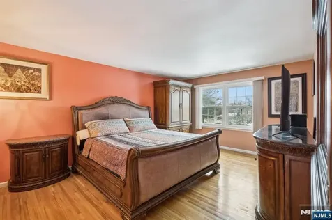 29 Woodside Drive Rockaway Township NJ 07866