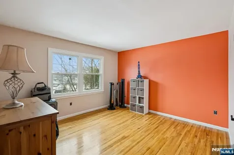 29 Woodside Drive Rockaway Township NJ 07866