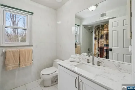 29 Woodside Drive Rockaway Township NJ 07866