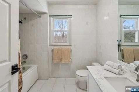 29 Woodside Drive Rockaway Township NJ 07866