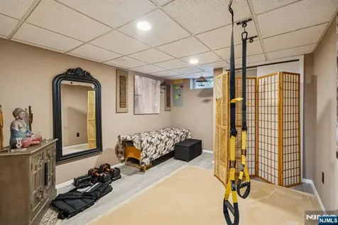 29 Woodside Drive Rockaway Township NJ 07866