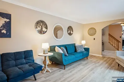 29 Woodside Drive Rockaway Township NJ 07866